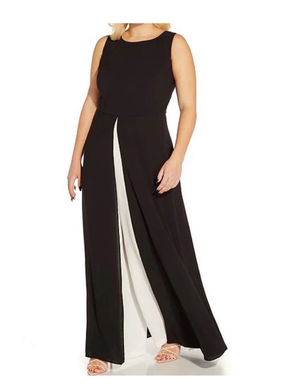 Adrianna Papell Black and White Sleeveless Maxi Dress